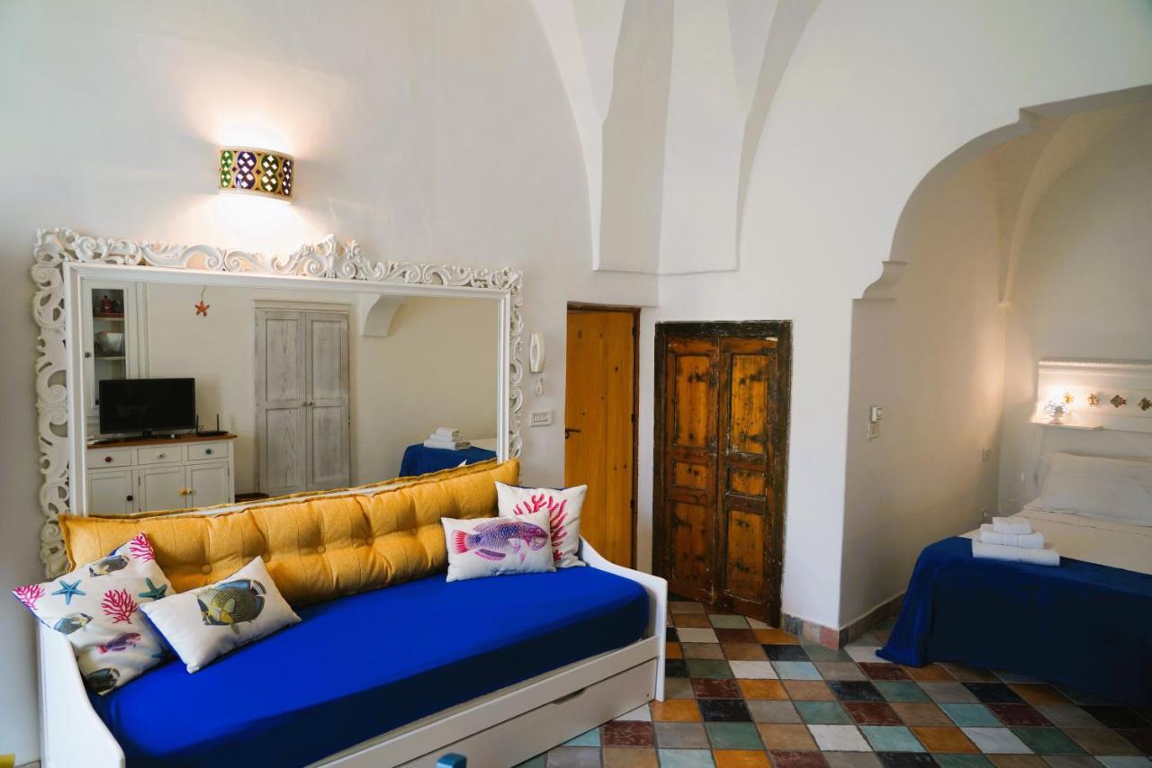 Domus Magistri - A Pochi Passi Dal Centro Storico Villa Ostuni Luaran gambar