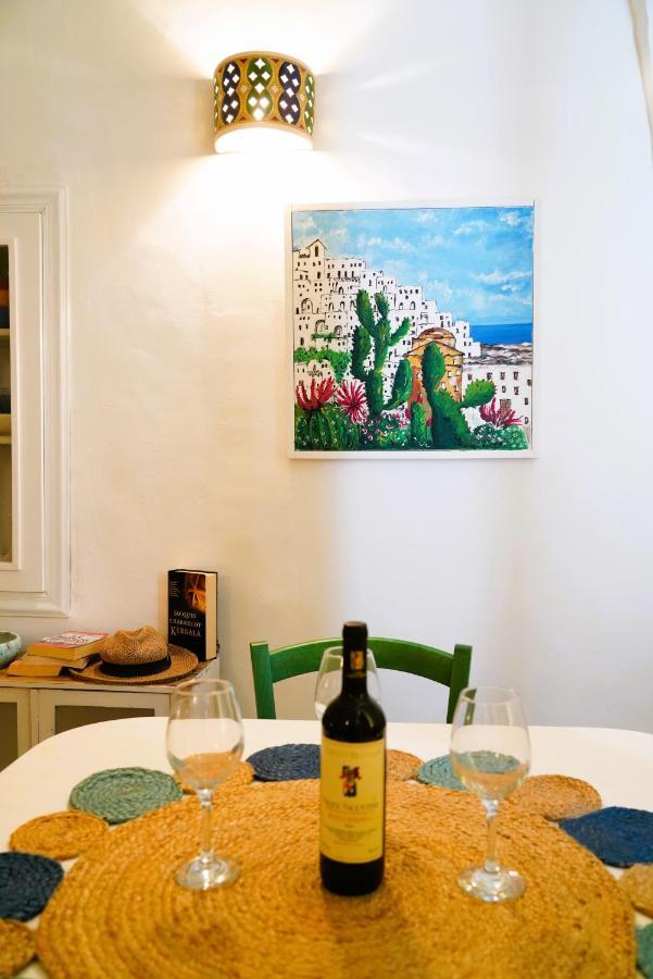 Domus Magistri - A Pochi Passi Dal Centro Storico Villa Ostuni Luaran gambar
