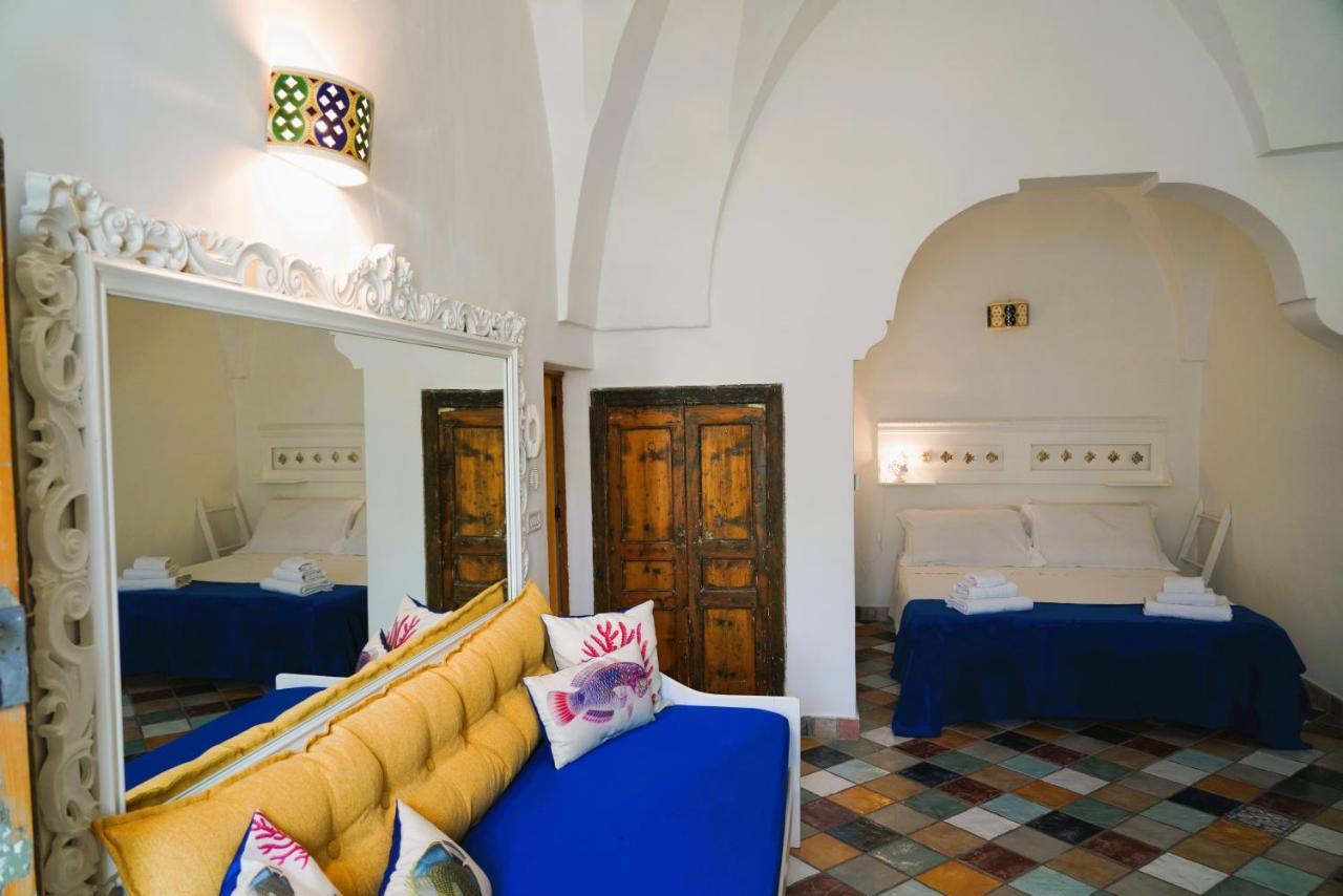Domus Magistri - A Pochi Passi Dal Centro Storico Villa Ostuni Luaran gambar