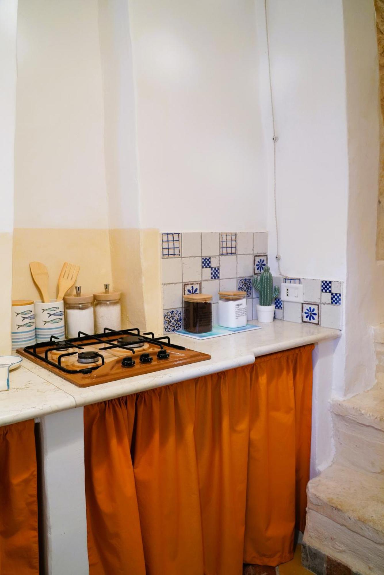 Domus Magistri - A Pochi Passi Dal Centro Storico Villa Ostuni Luaran gambar